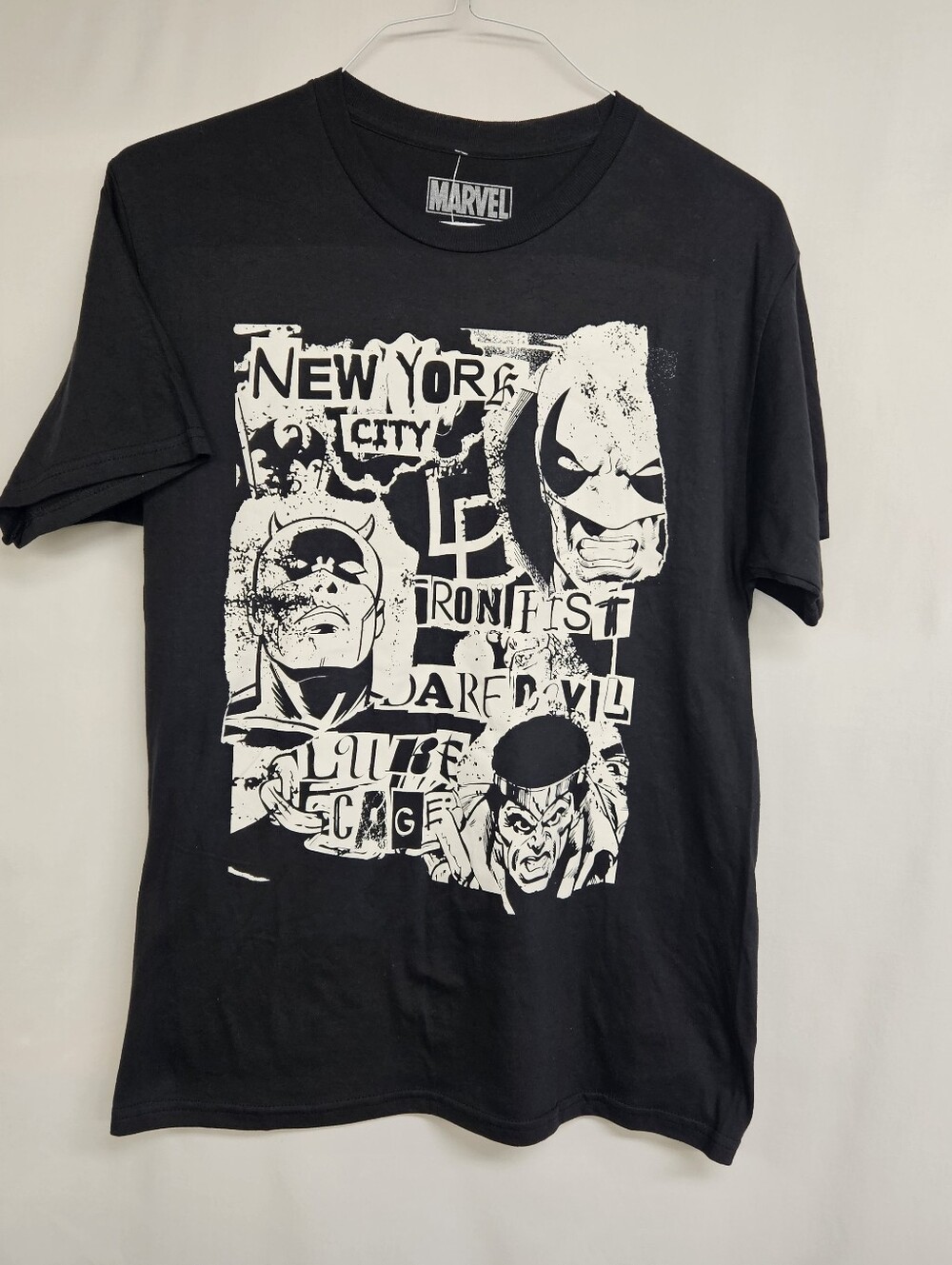 Marvel Comics Defenders T-Shirt Daredevil Luke Cage Iron Fist NYC Jessica Jones